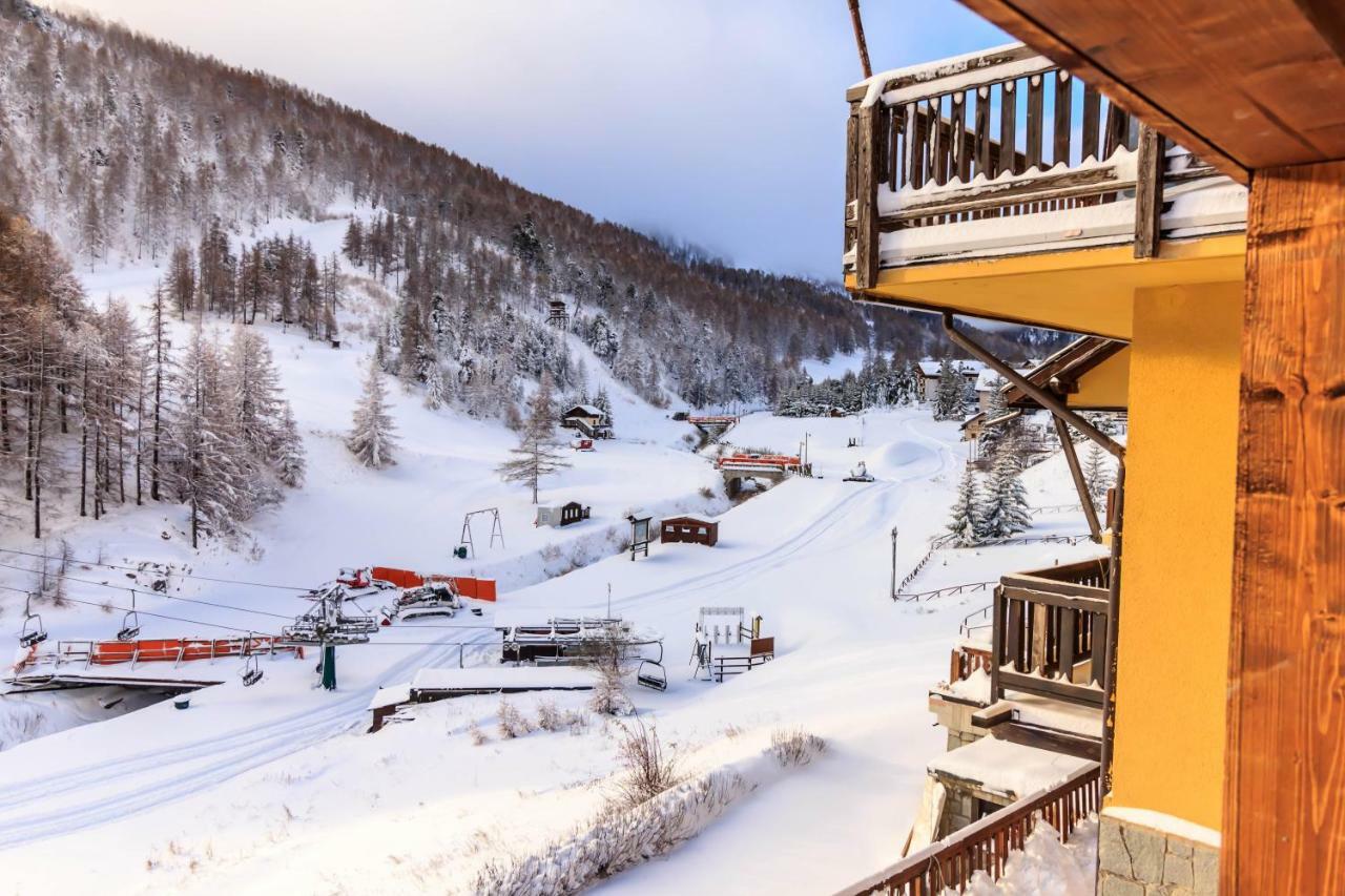 Hotel Al Foiron Claviere Exterior foto